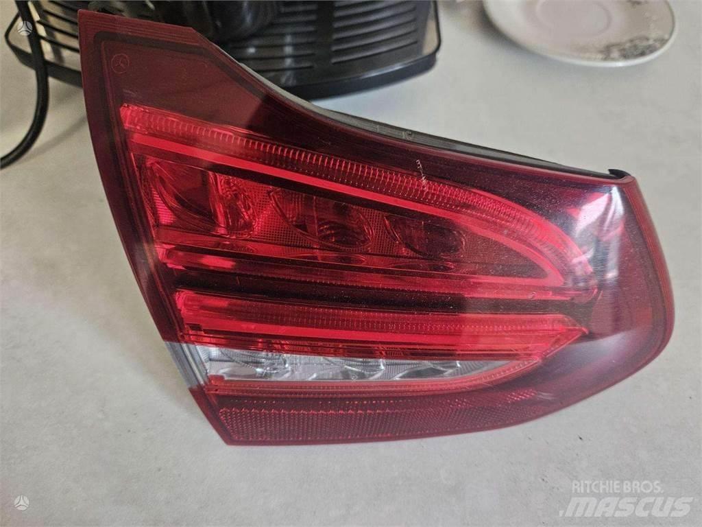 Mercedes-Benz  Maszyny budowlane - Inne