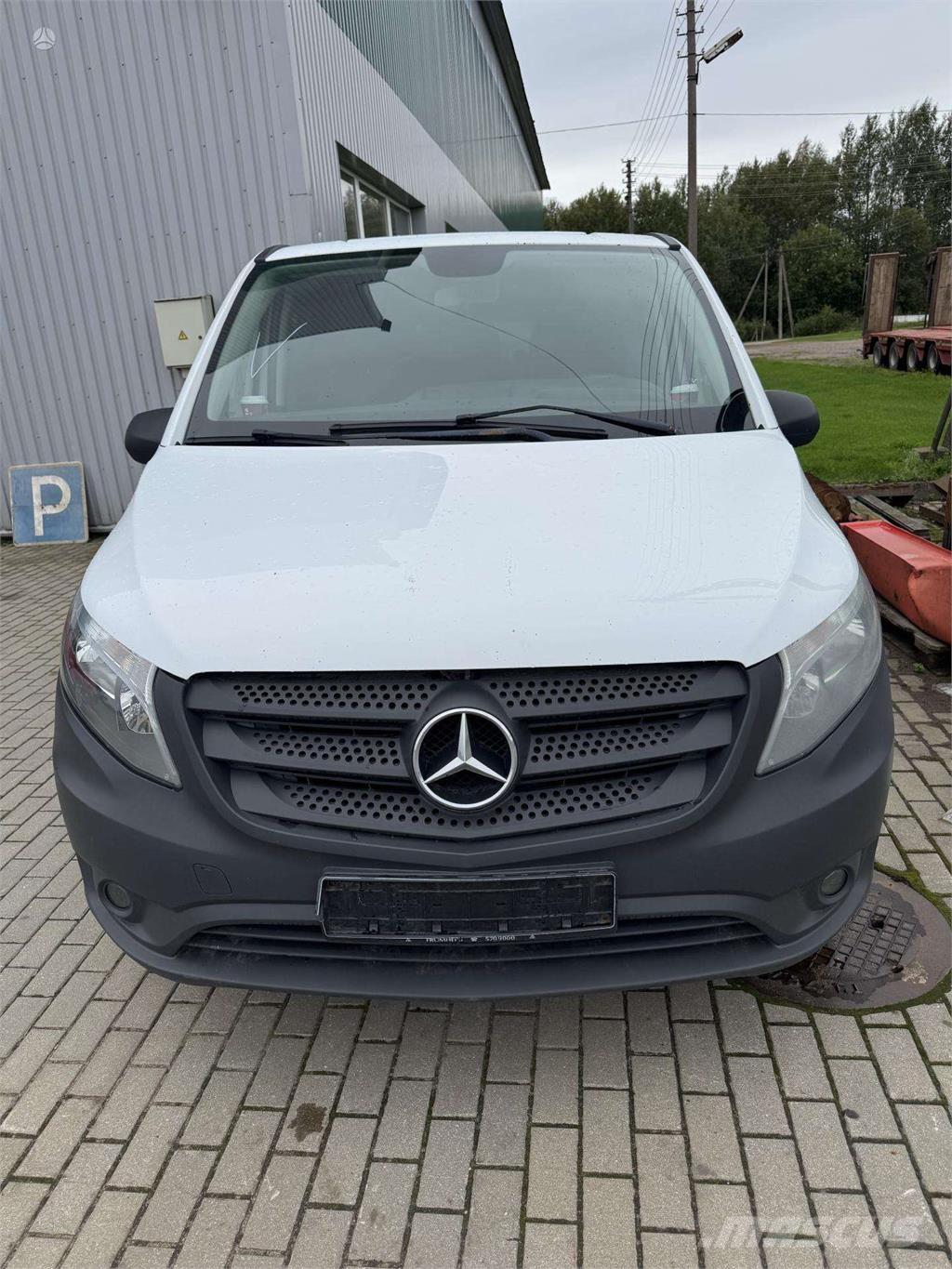 Mercedes-Benz  Samochody osobowe