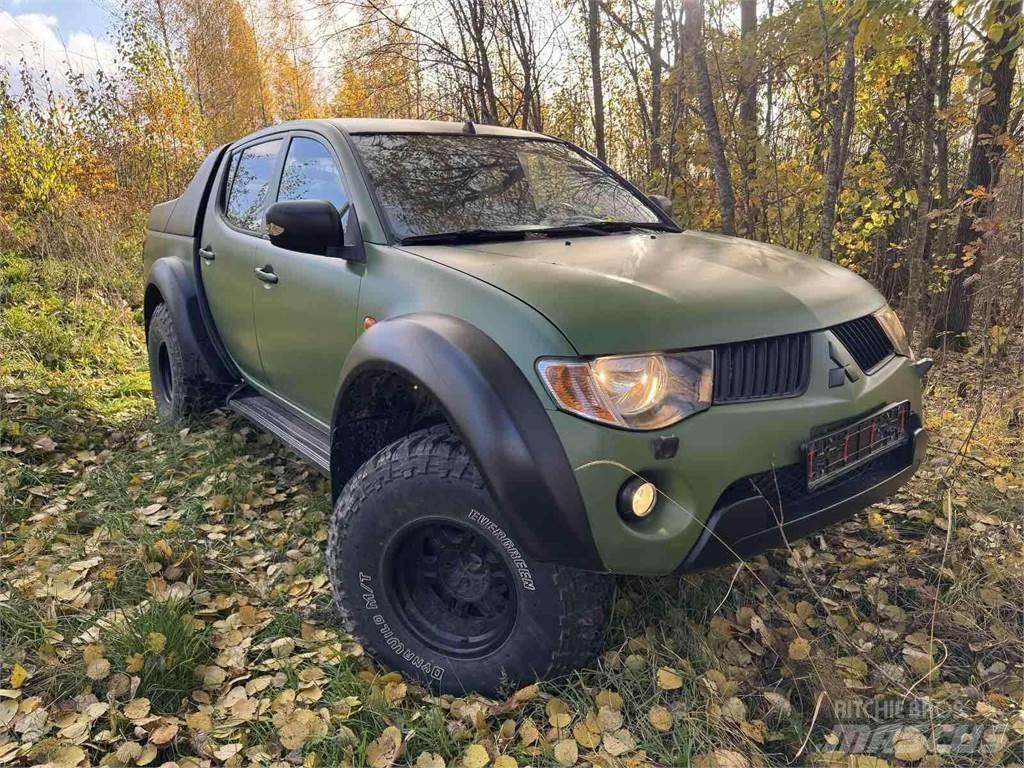 Mitsubishi  Samochody osobowe