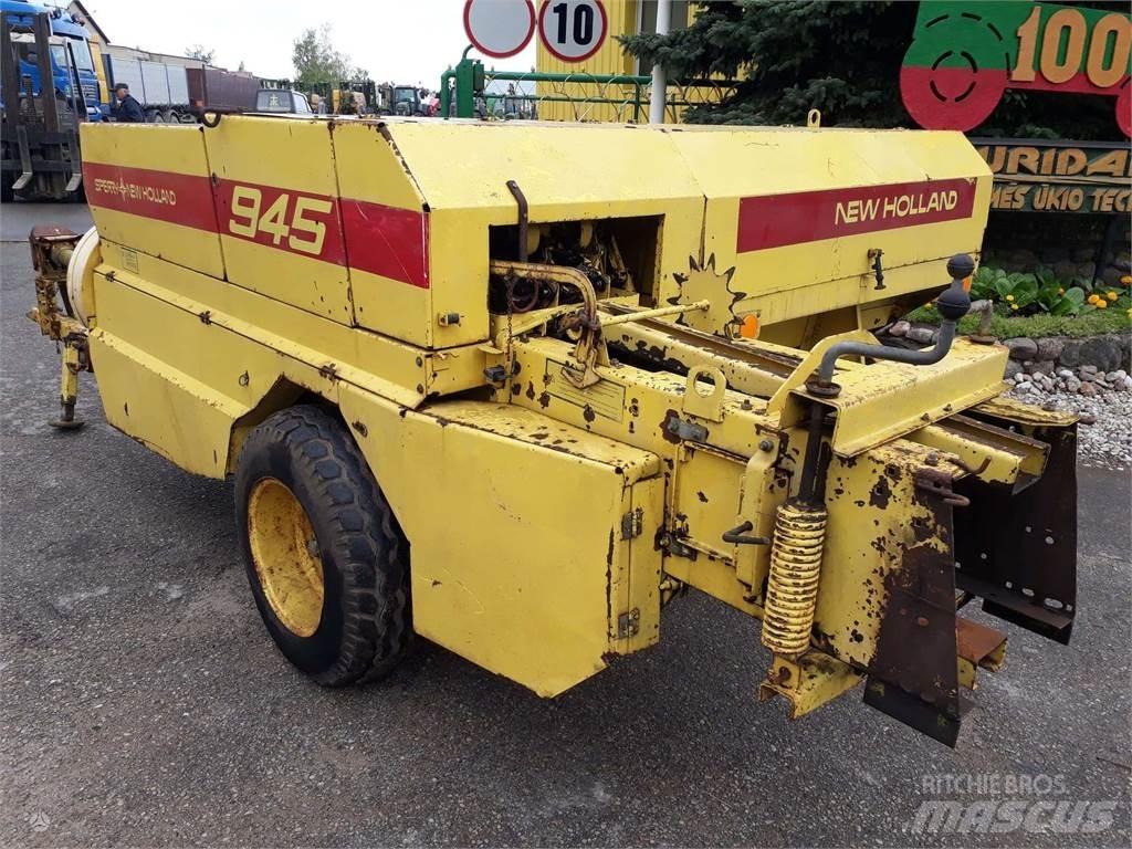 New Holland 945 Prasy zwijające
