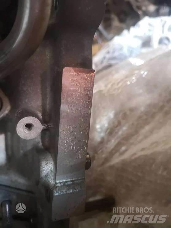 Peugeot  Maszyny budowlane - Inne