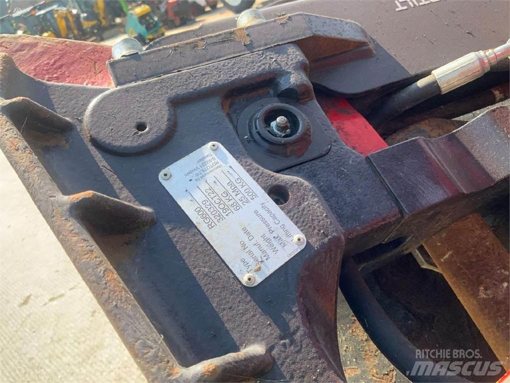 Takeuchi TB370 Koparki gąsienicowe