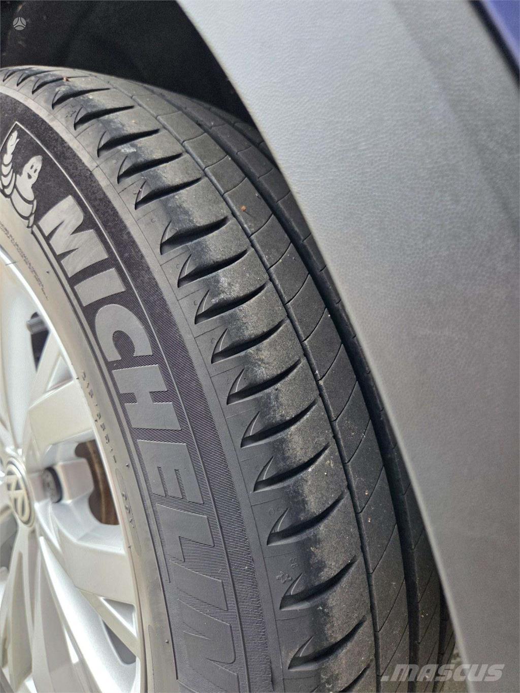 Volkswagen  Samochody osobowe