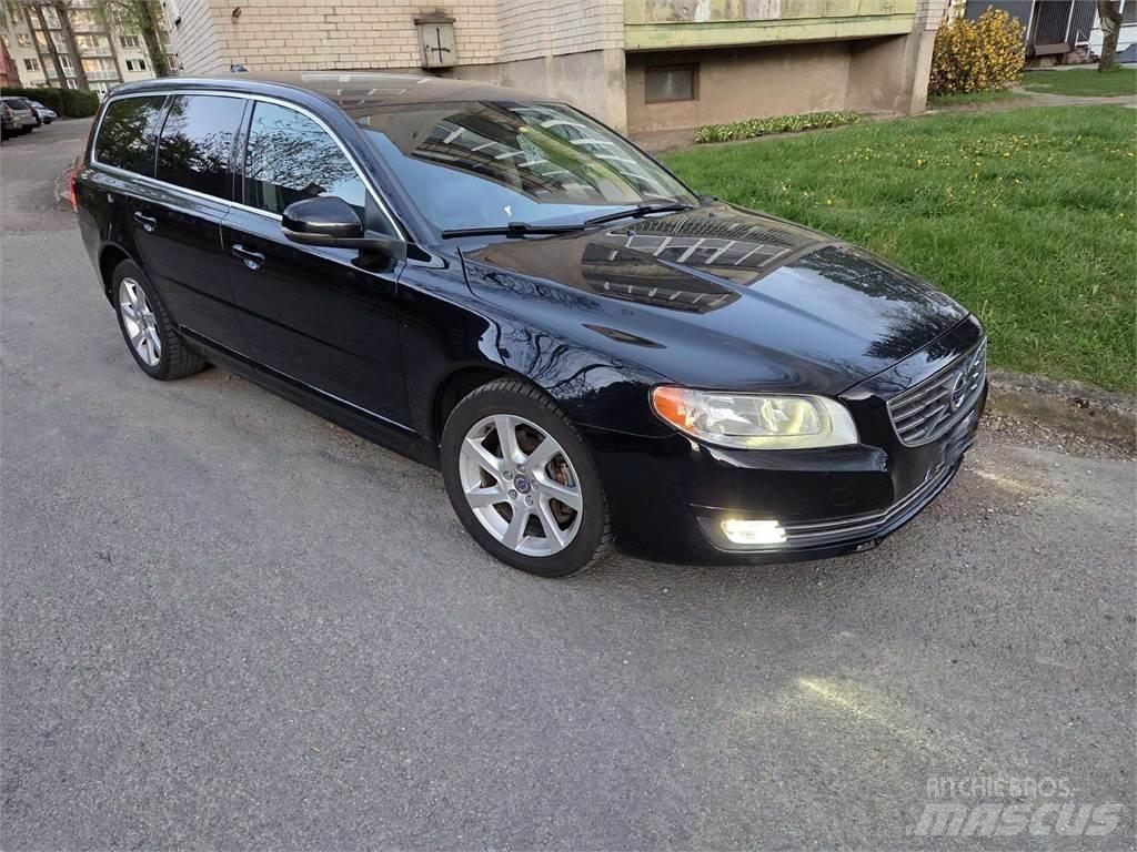 Volvo  Samochody osobowe