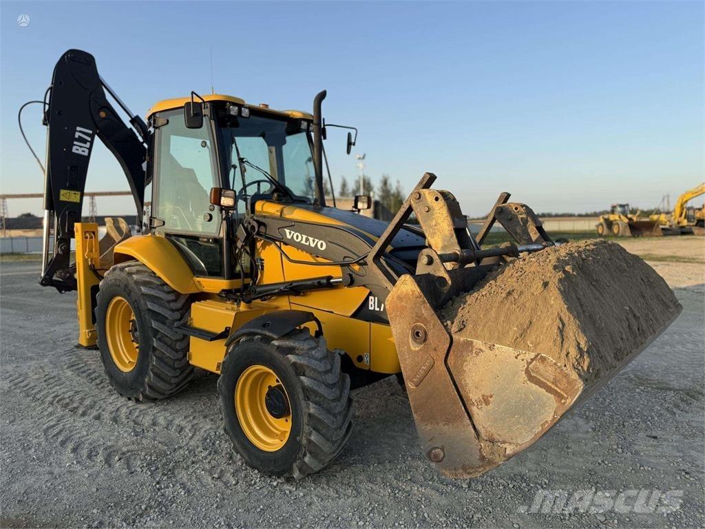 Volvo BL 71 Koparko-ładowarki
