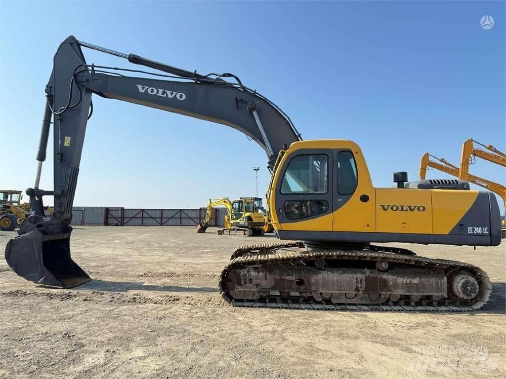 Volvo EC 240 LC Koparki gąsienicowe