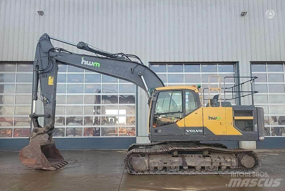 Volvo EC220E Koparki gąsienicowe