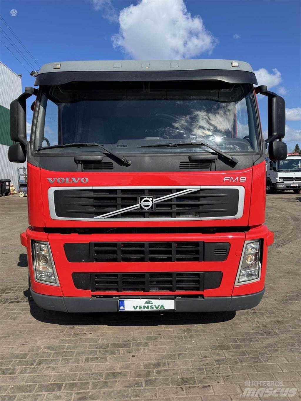 Volvo FM 9 Ciężarówki typu Platforma / Skrzynia