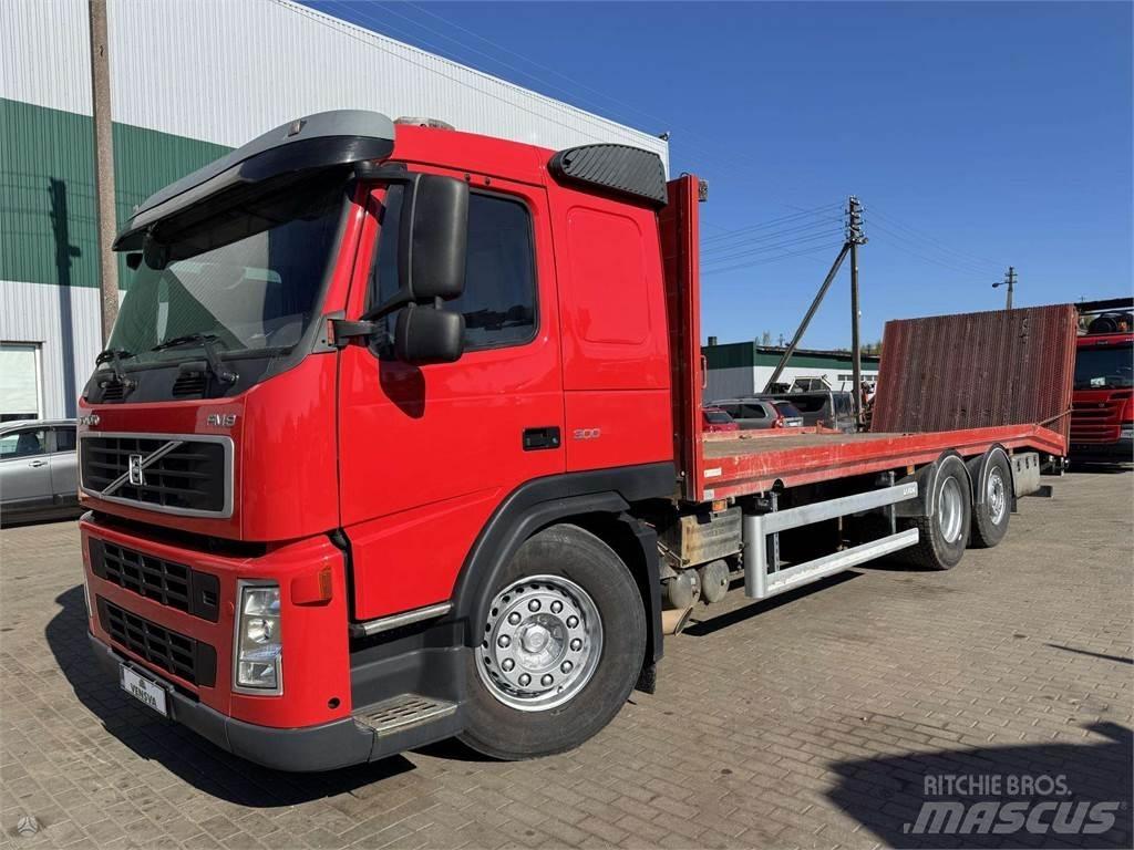 Volvo FM 9 Ciężarówki typu Platforma / Skrzynia