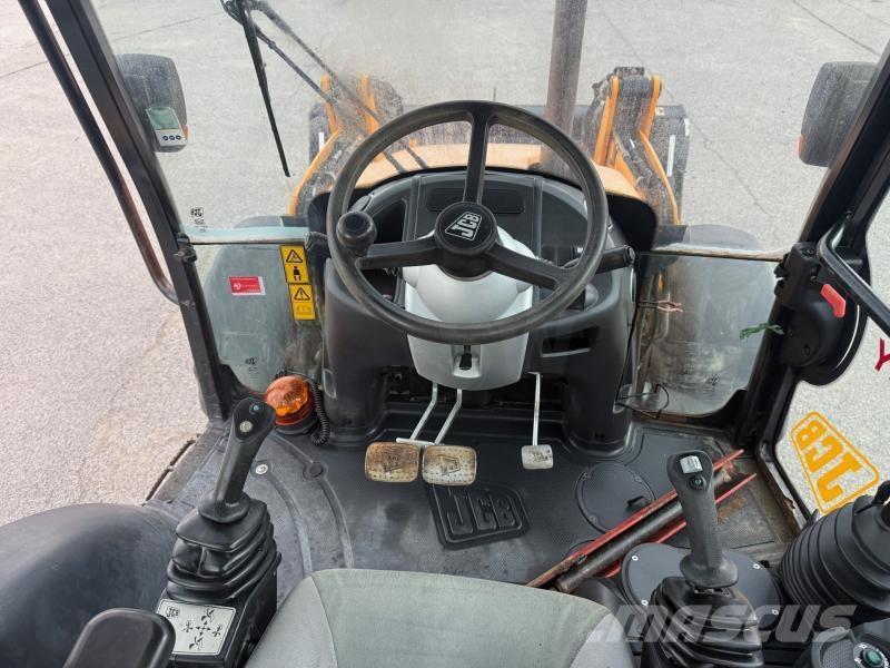 JCB 3 CX Koparko-ładowarki