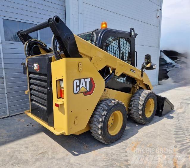 CAT 262D3 Ładowarki burtowe