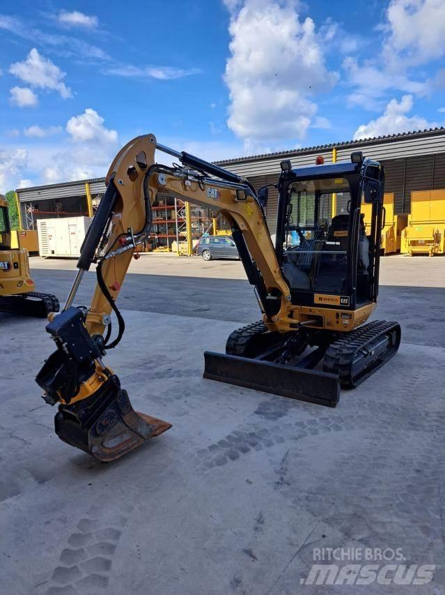 CAT 302.7DCR Minikoparki