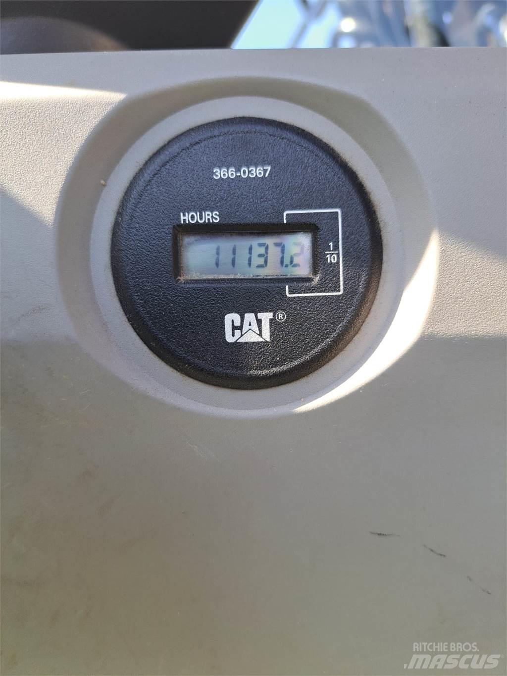 CAT 325F Koparki gąsienicowe