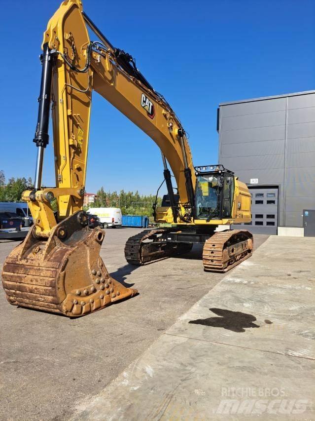 CAT 352 Koparki gąsienicowe