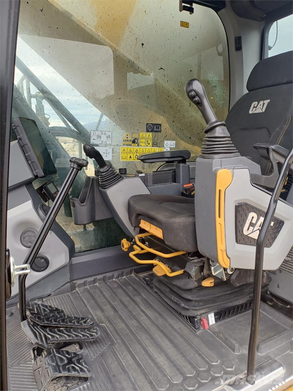 CAT 395 Koparki gąsienicowe