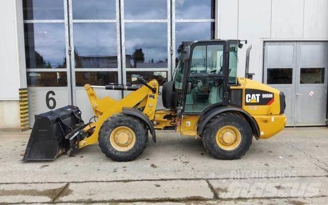 CAT 906M Ładowarki kołowe
