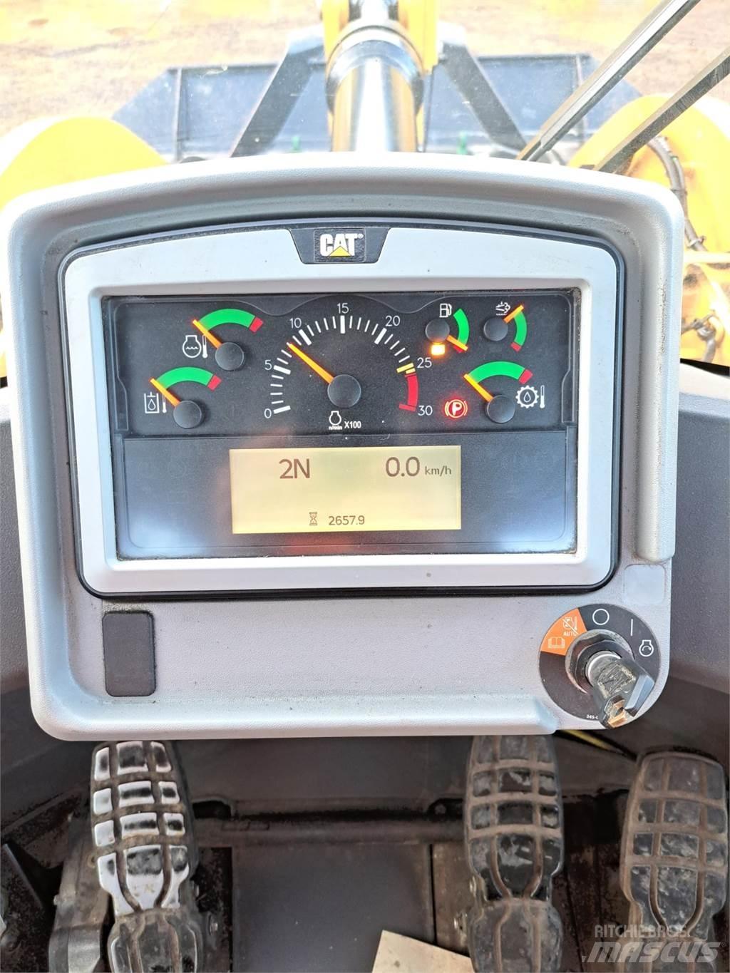CAT 950M Ładowarki kołowe