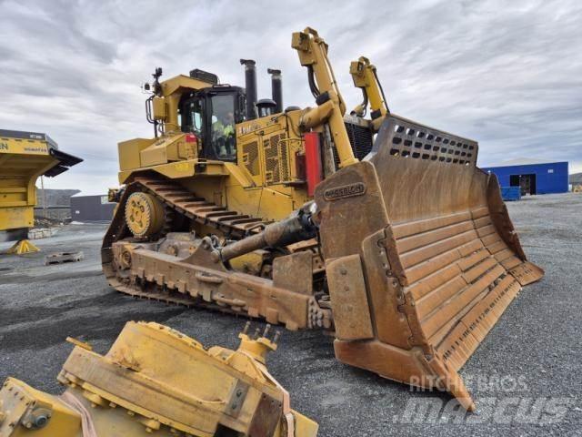 CAT D11T Spycharki gąsienicowe