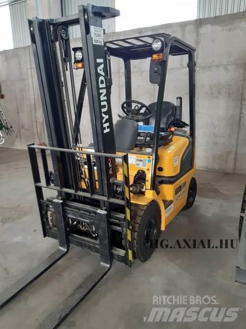 Hyundai 15L-7M Maszyny rolnicze - Inne