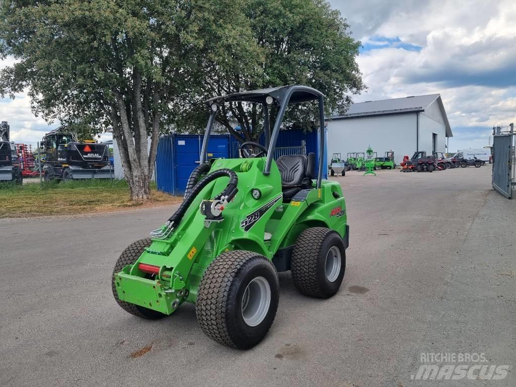 Avant 528 Ładowarki burtowe