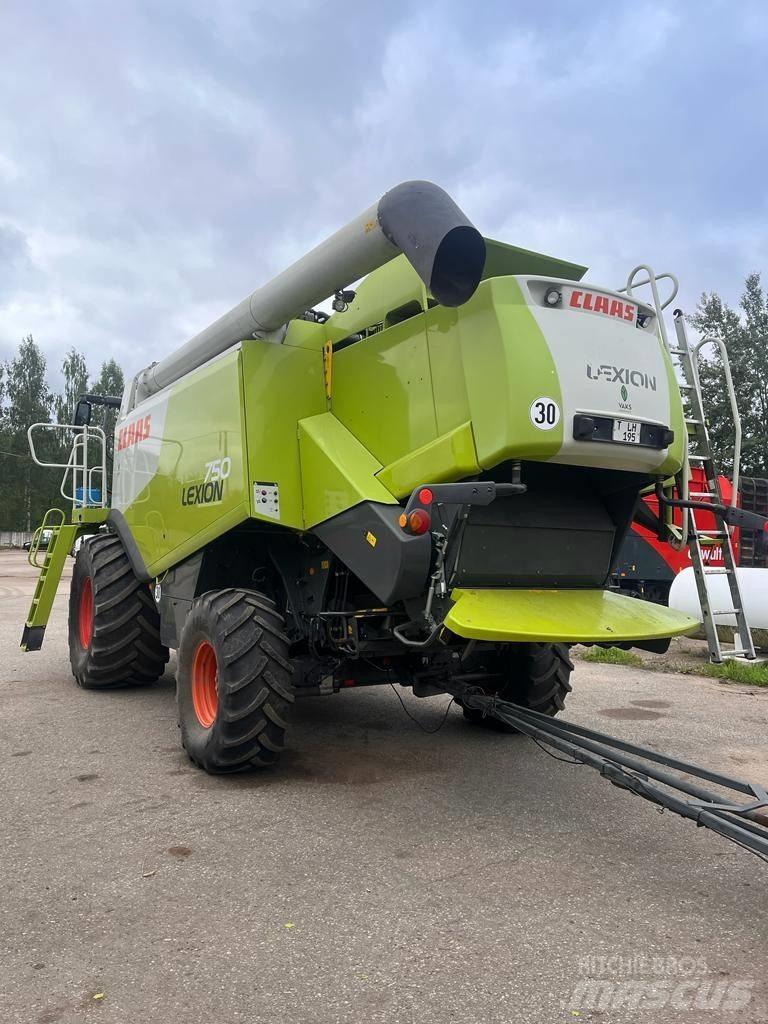 CLAAS Lexion 750 Kombajny zbożowe