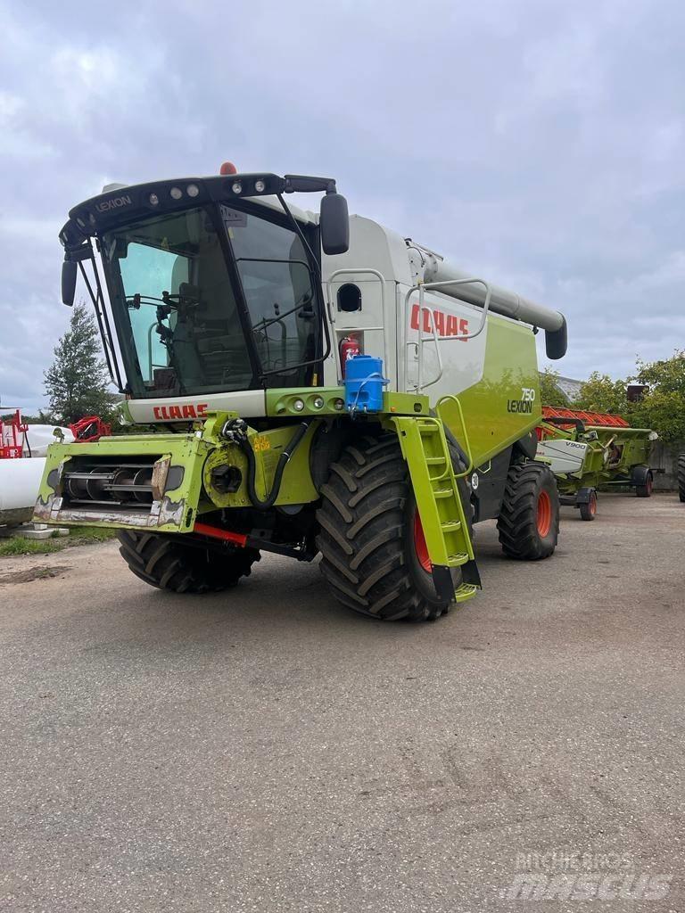 CLAAS Lexion 750 Kombajny zbożowe