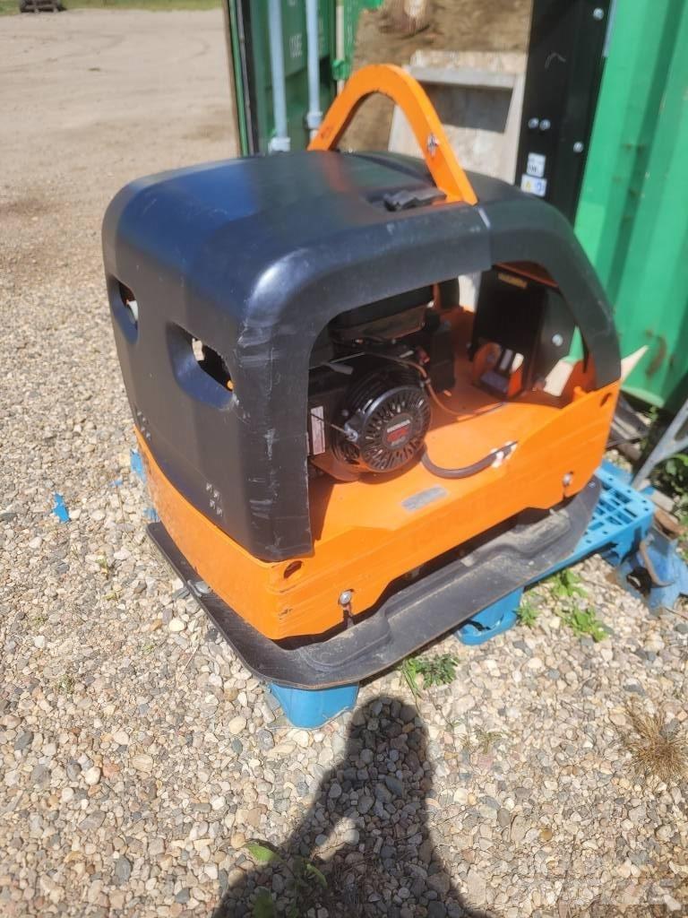 Atlas Copco RP400 Holowane walce wibracyjne