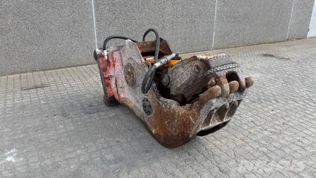 NPK G 18 J Szczęki kruszące