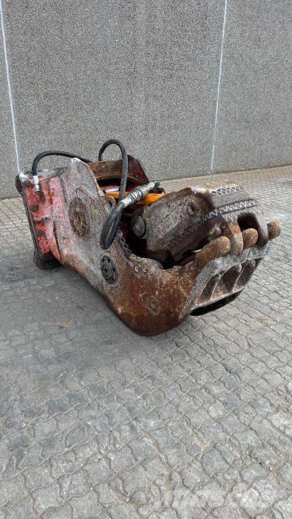 NPK G 18 J Szczęki kruszące