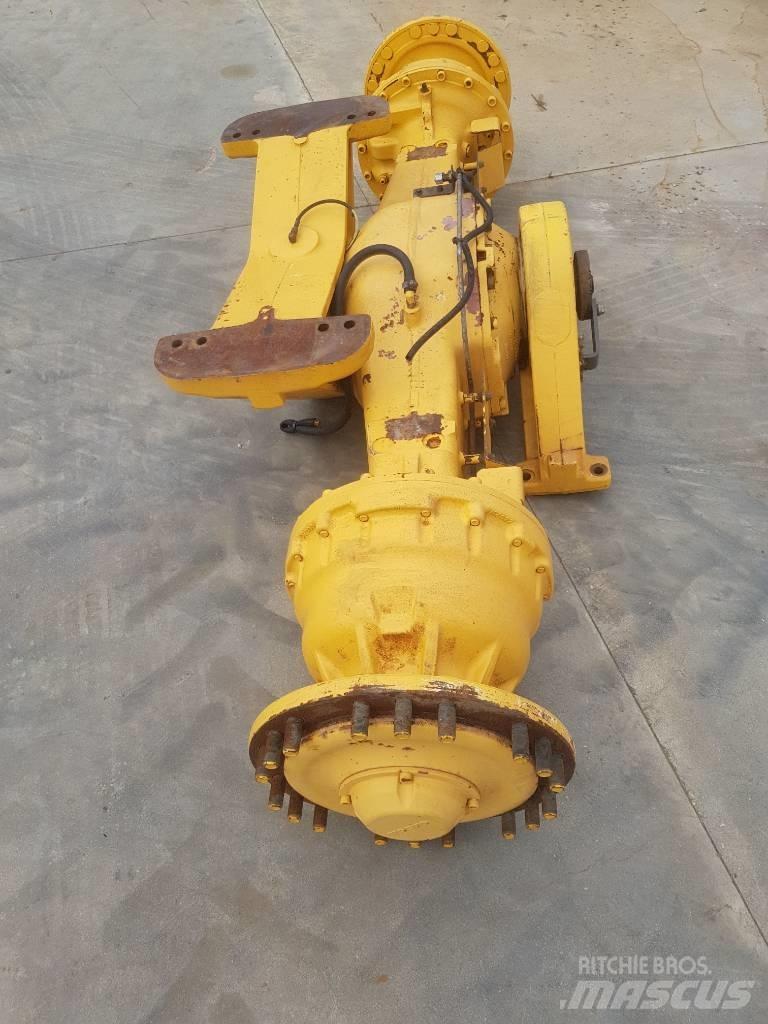 Volvo L110E Mosty, wały i osie