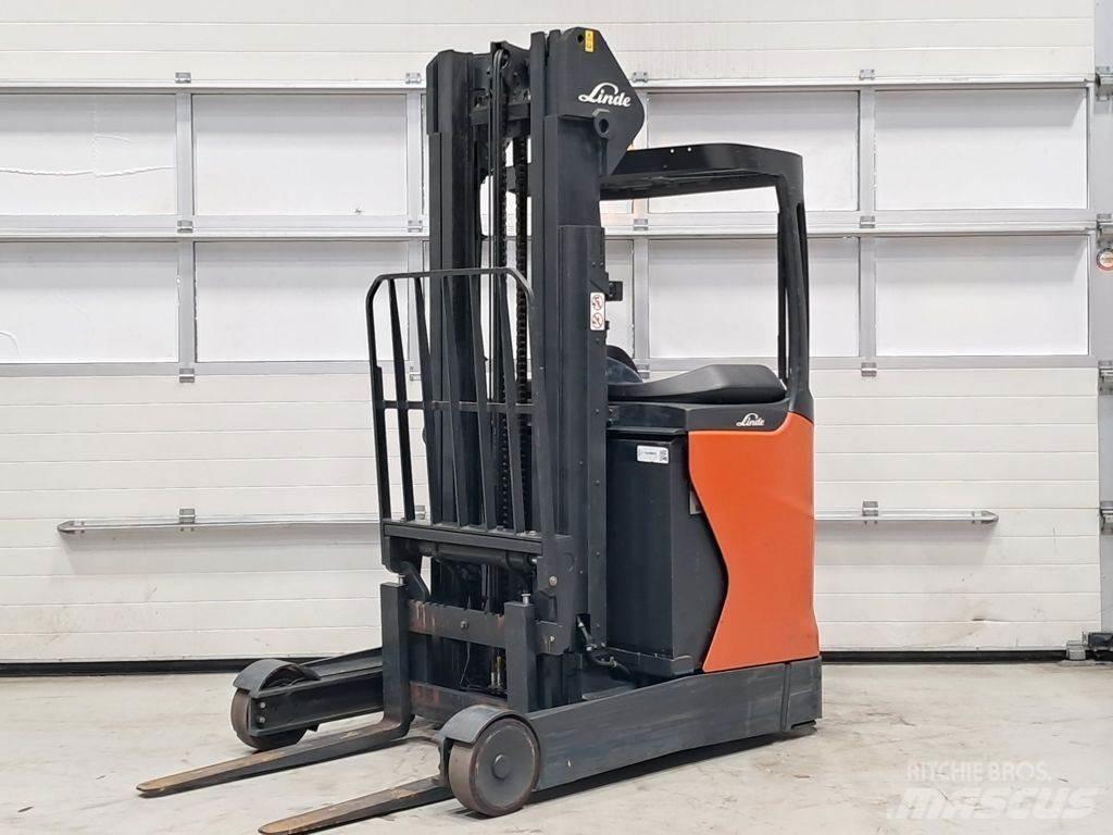 Linde R16-01 Wózki widłowe wysokiego składowania