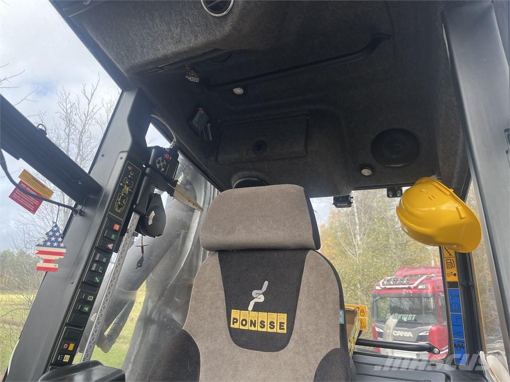 Ponsse Scorpion Harwestery