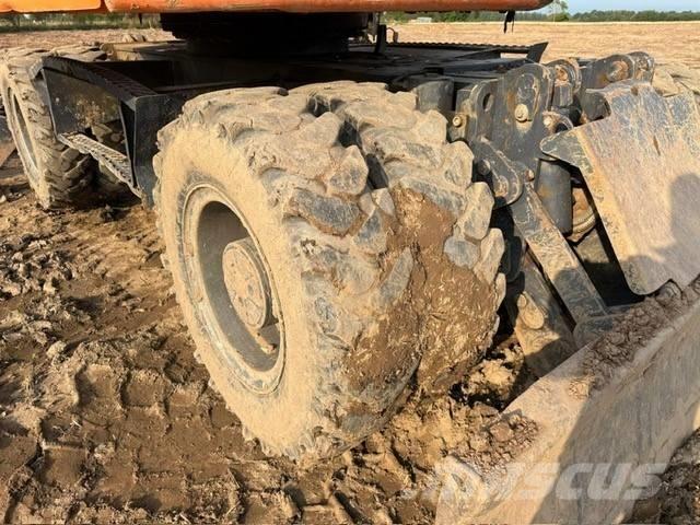 Doosan DX 160 W-3 Koparki kołowe