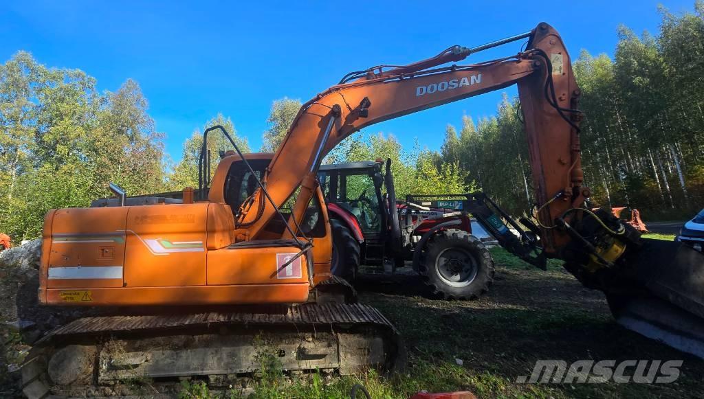 Doosan DX 140 LC Koparki gąsienicowe