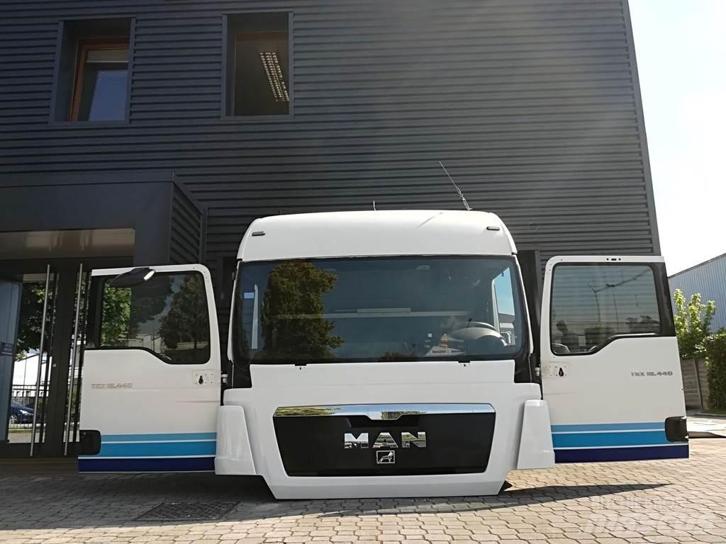 MAN TGX XLX EURO 5 Kabiny i wnętrze