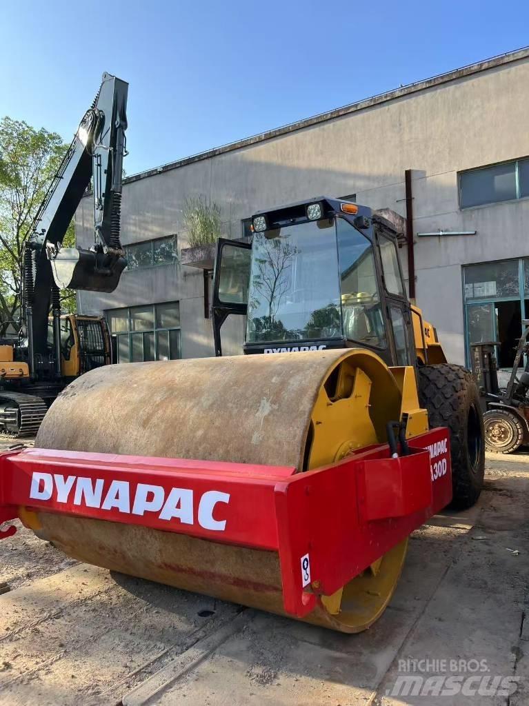 Dynapac CA 30 D Walce jednobębnowe