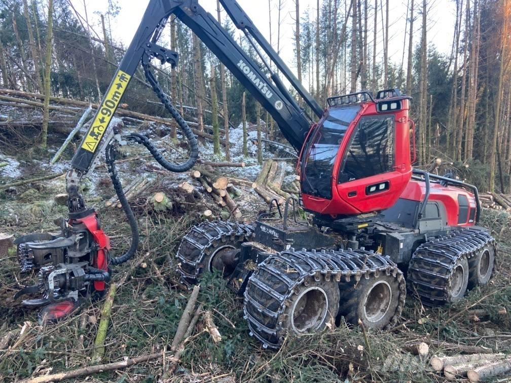 Komatsu 931XC Harwestery