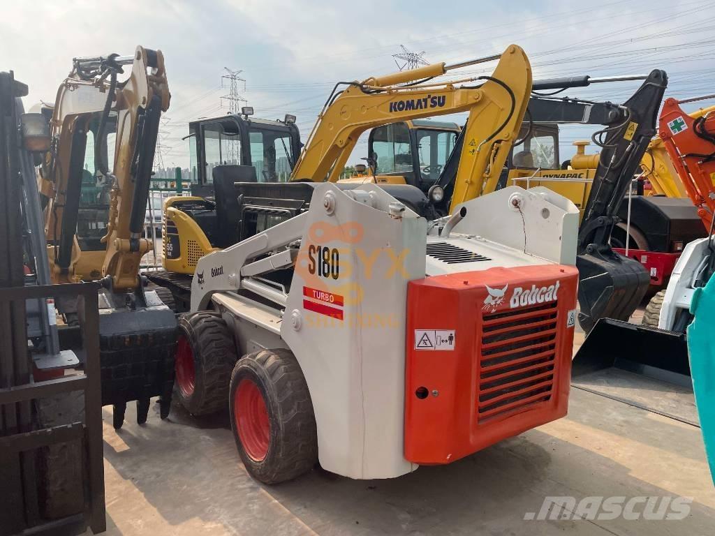 Bobcat S180 Ładowarki burtowe