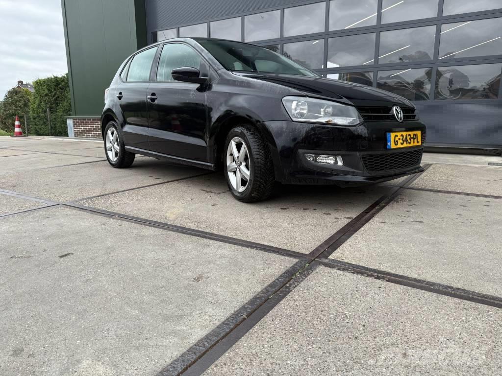 Volkswagen Polo Samochody osobowe