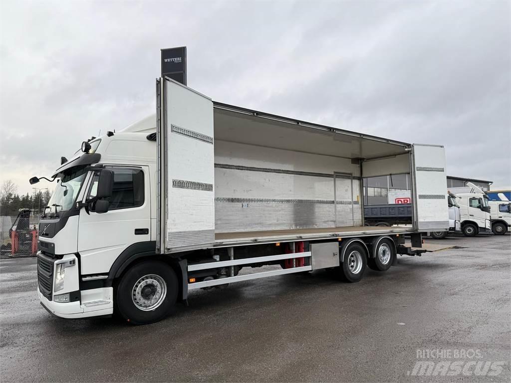 Volvo FM380 6x2 Samochody ciężarowe ze skrzynią zamkniętą