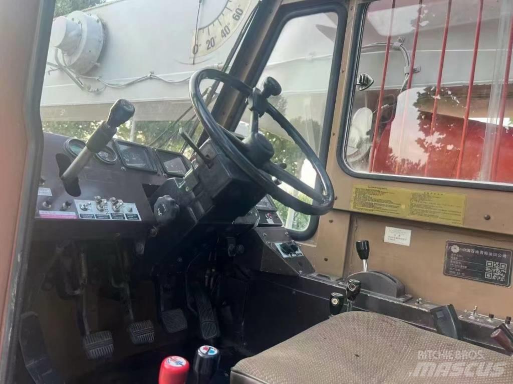 Tadano TR 250 EX Żurawie szosowo-terenowe