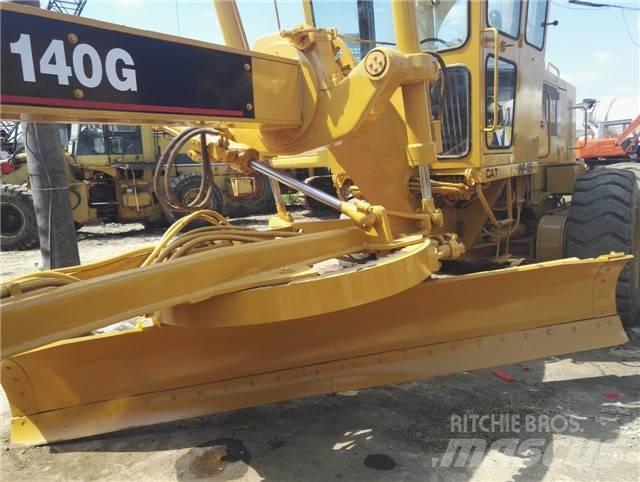 CAT 140 G Równiarki