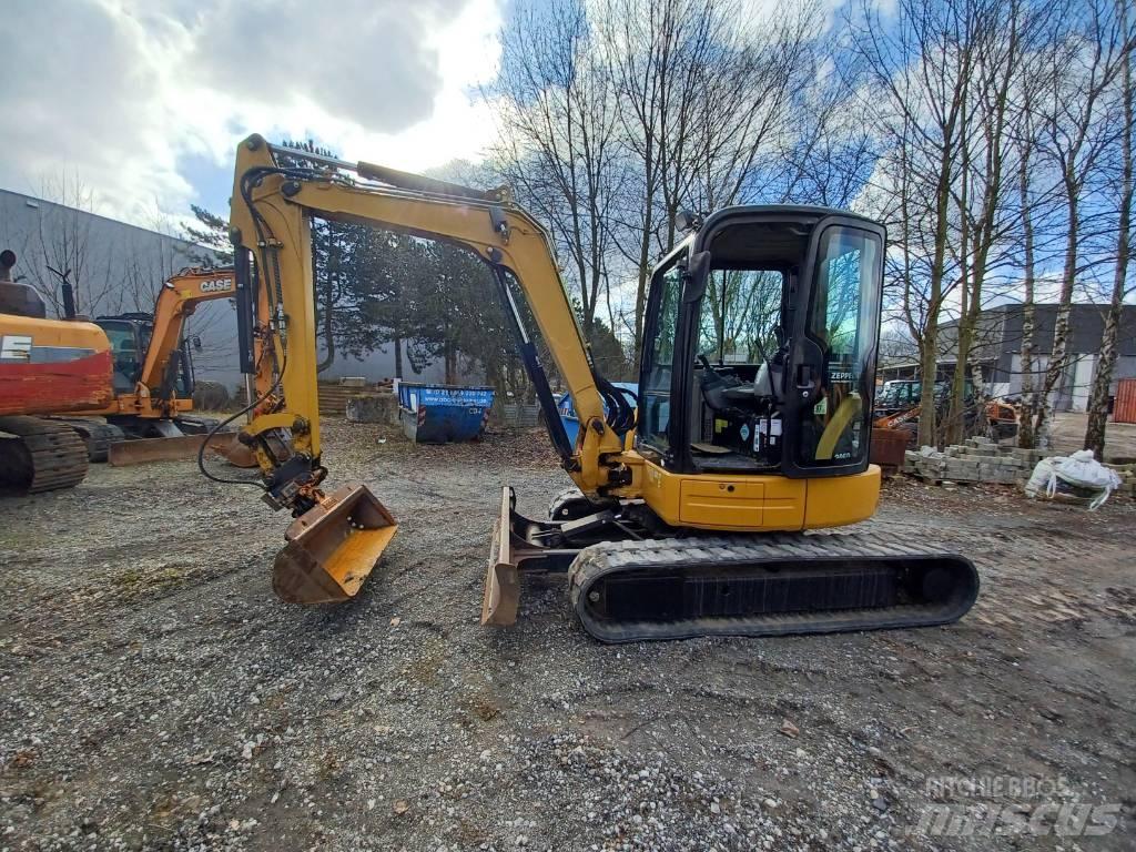 CAT 305 Minikoparki