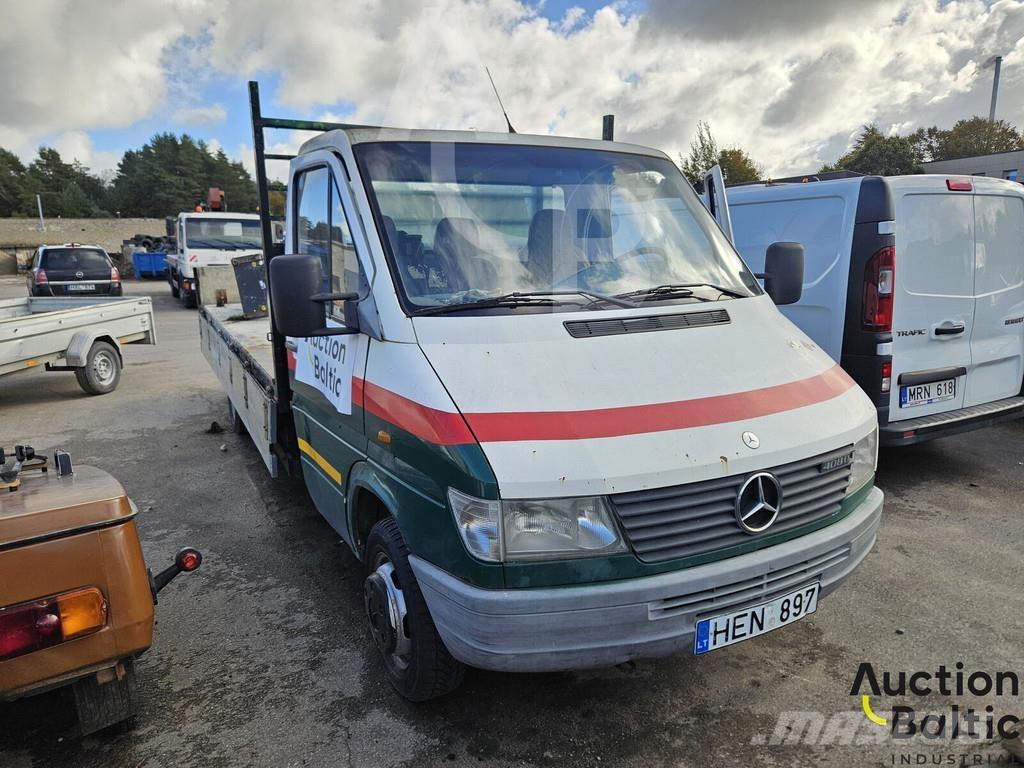 Mercedes-Benz 408 Pick-upy / Pojazdy z otwieranymi burtami