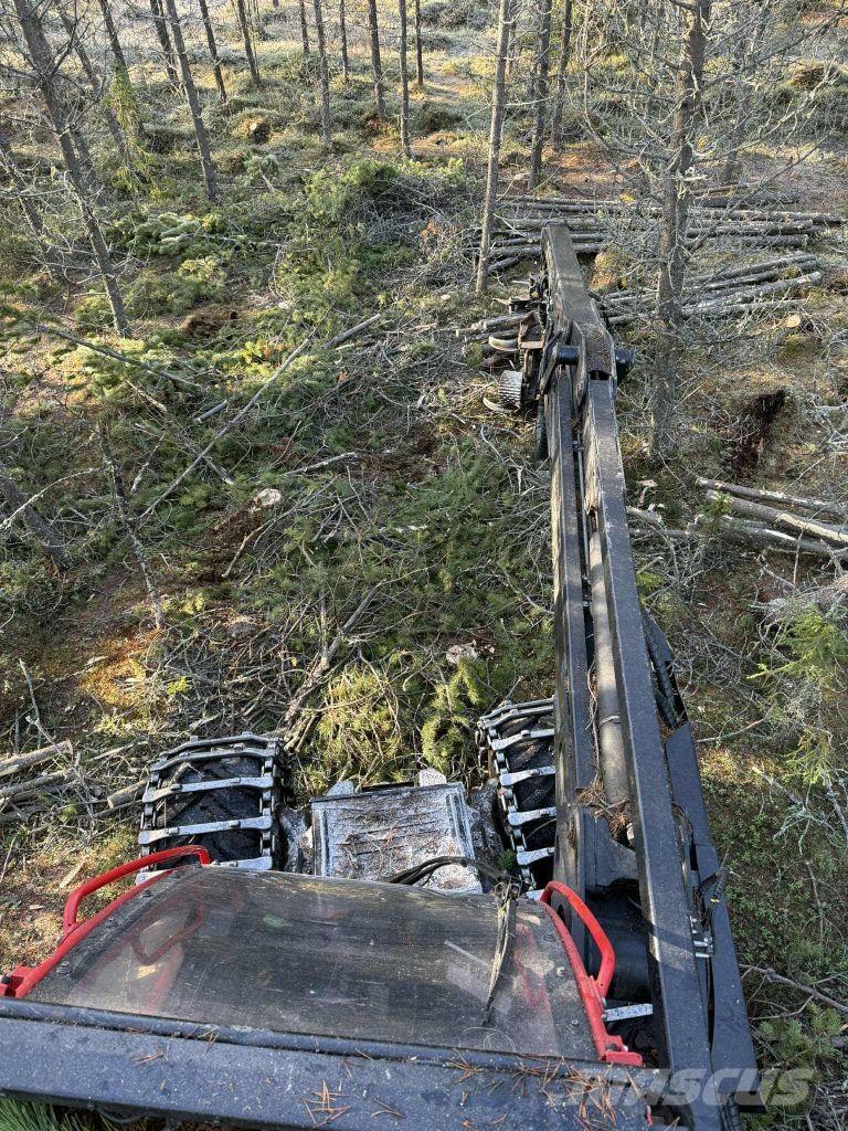 Komatsu 901 Harwestery