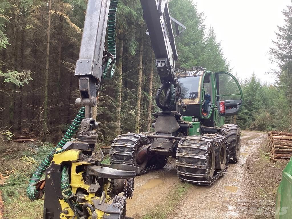 John Deere 1170 E Harwestery
