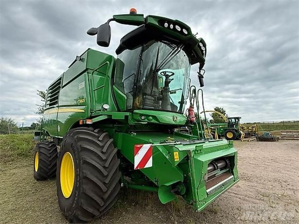 John Deere T560i Kombajny zbożowe