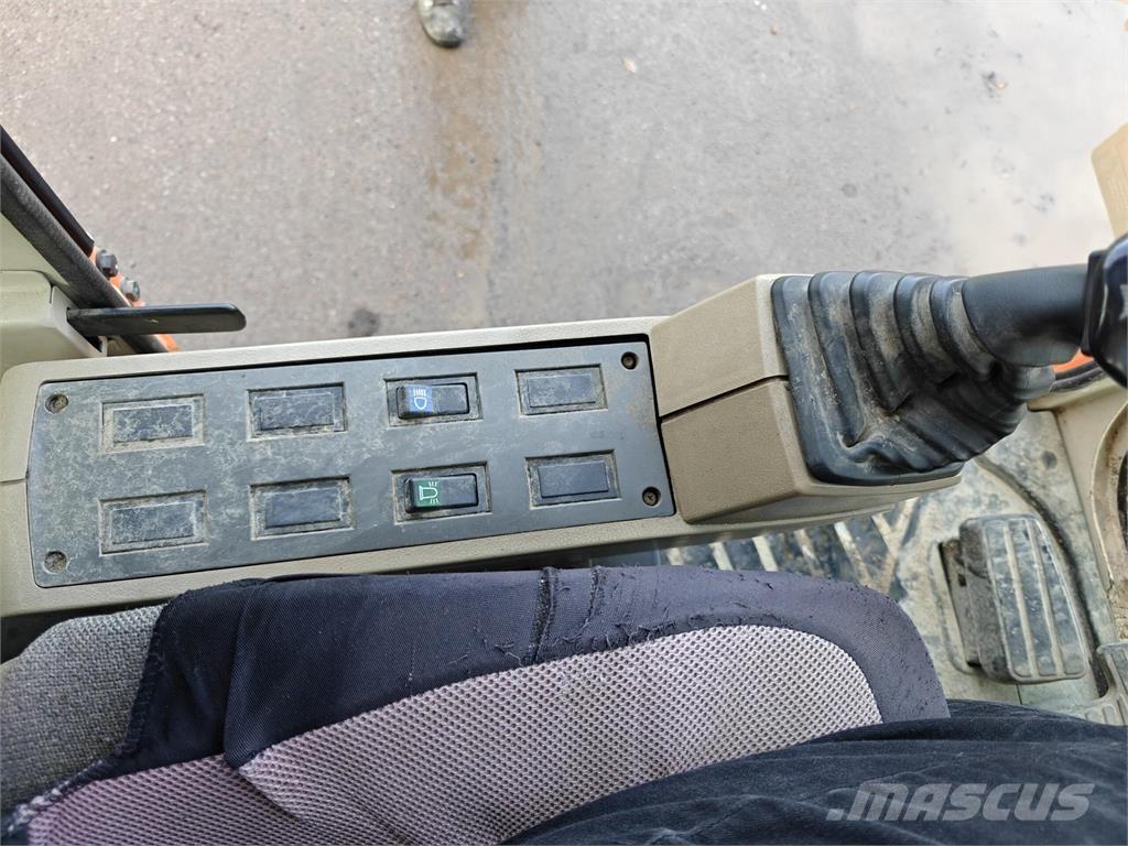 Daewoo 140 LC-V Koparki gąsienicowe