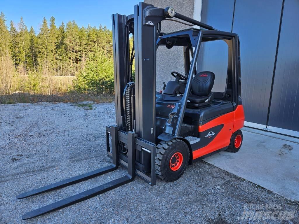 Linde E30-01 Wózki elektryczne