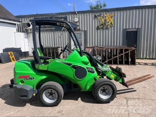 Avant M530 Miniładowarki